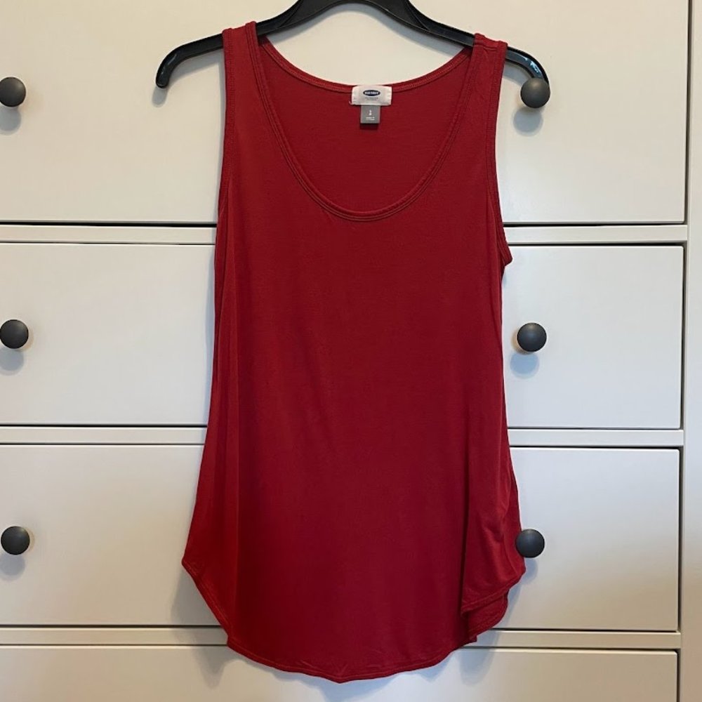 NEAR NEW Old Navy tank